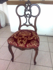 Barokk szék hagyományos kárpitozással